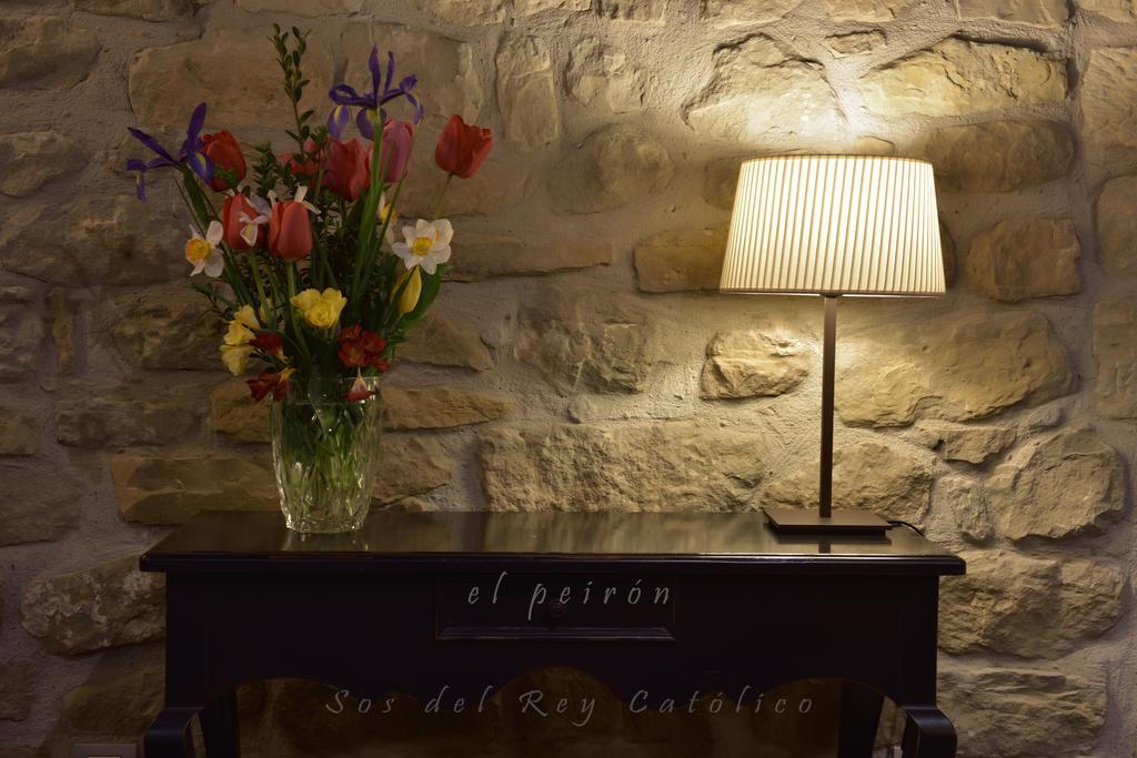 El Peiron Hotel Sos del Rey Católico Екстериор снимка